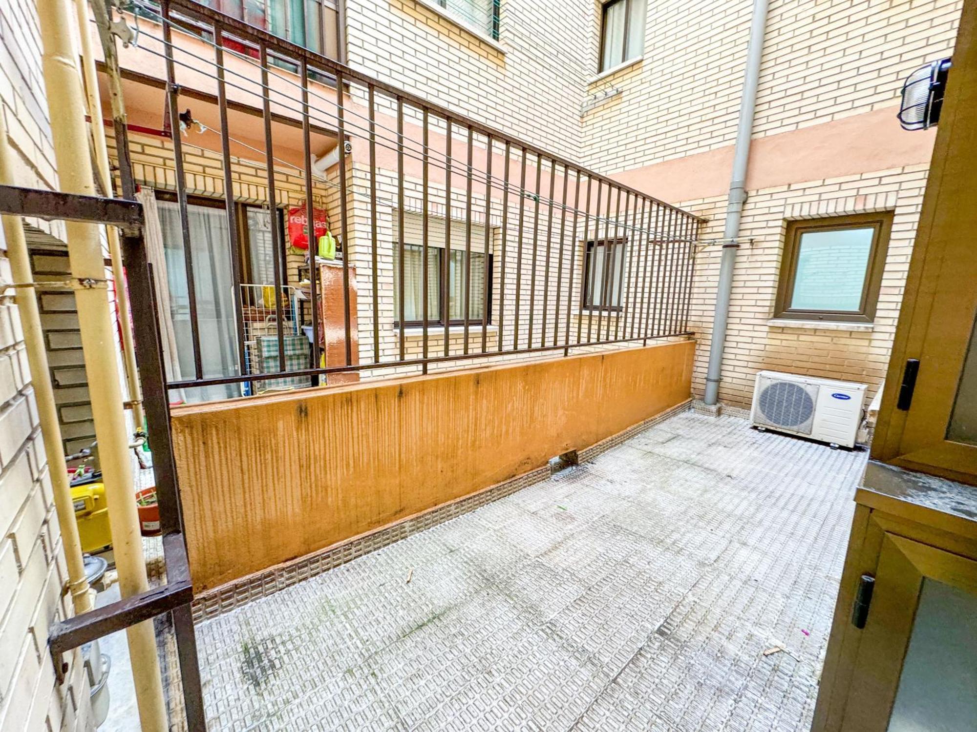 El Lago Del Pilar Comotucasa Zaragoza Exteriör bild